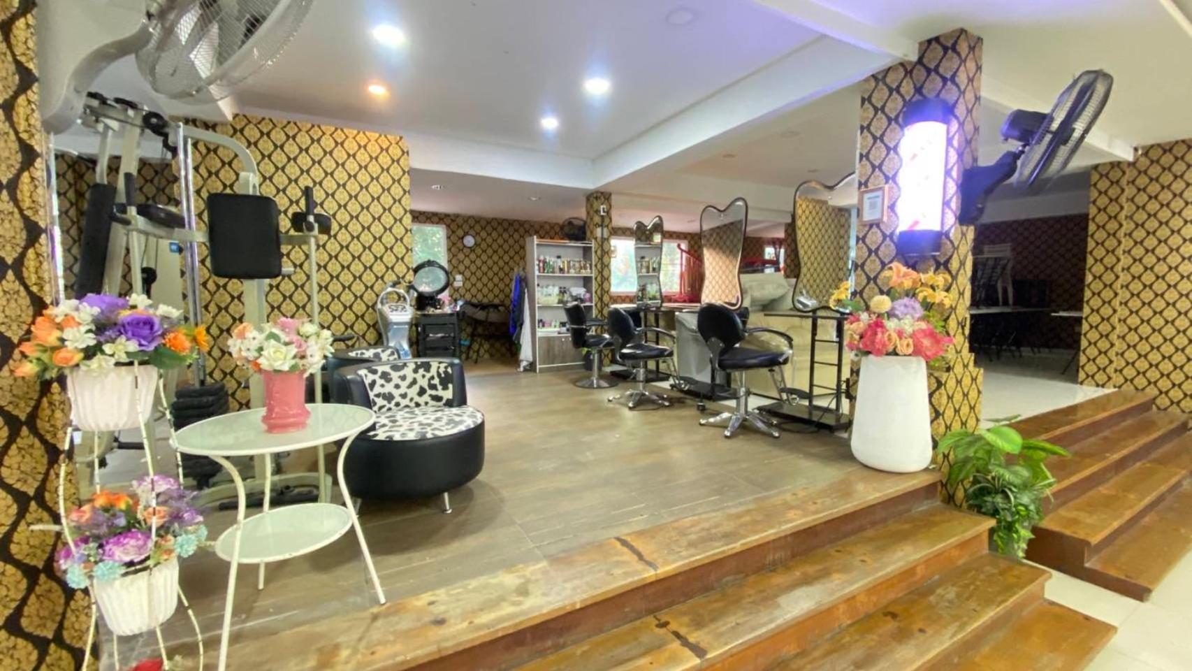 Baan Dara Resort 사라 부리 외부 사진