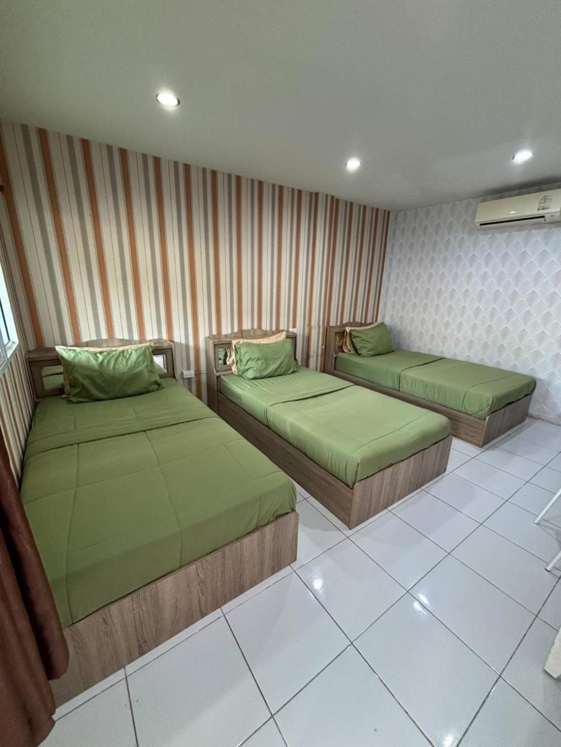 Baan Dara Resort 사라 부리 외부 사진